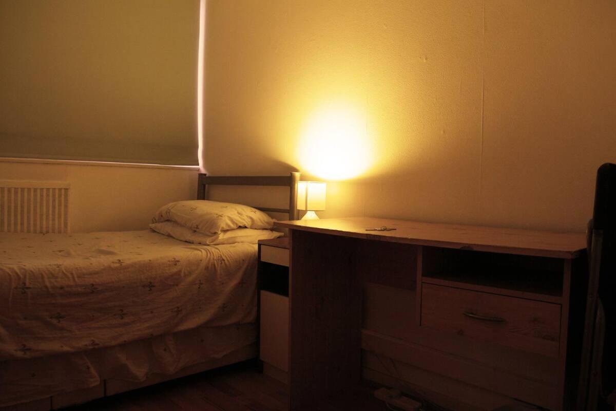 Double Room In Private Apartment ロンドン エクステリア 写真